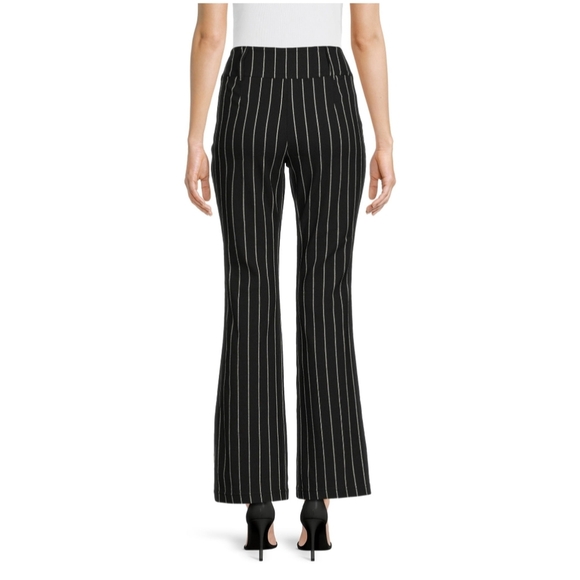 No Boundaries Juniors Size XXL (19) Millennium Flare Pants - Picture 2 of 6